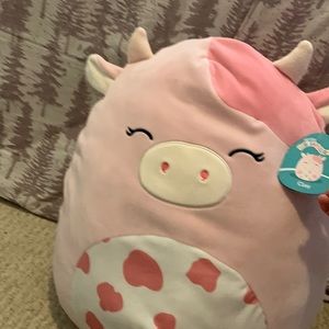 Clay has been sold out everywhere so im reselling.I just don’t have room anymore